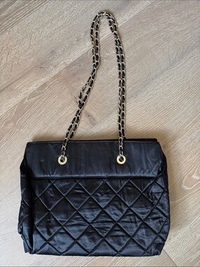 Black Nylon Quilted Chain-Handle Women’s Shoulder Bag